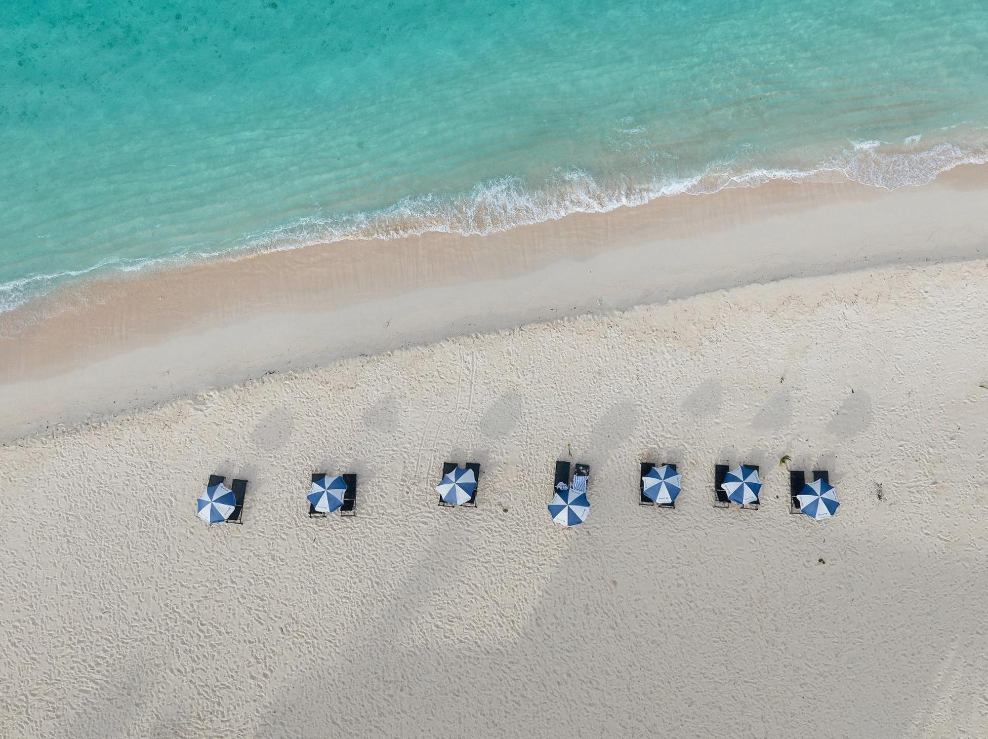 Beachcomber Island Resort Eksteriør bilde